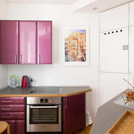 Apartament Plac Zbawiciela Apartment